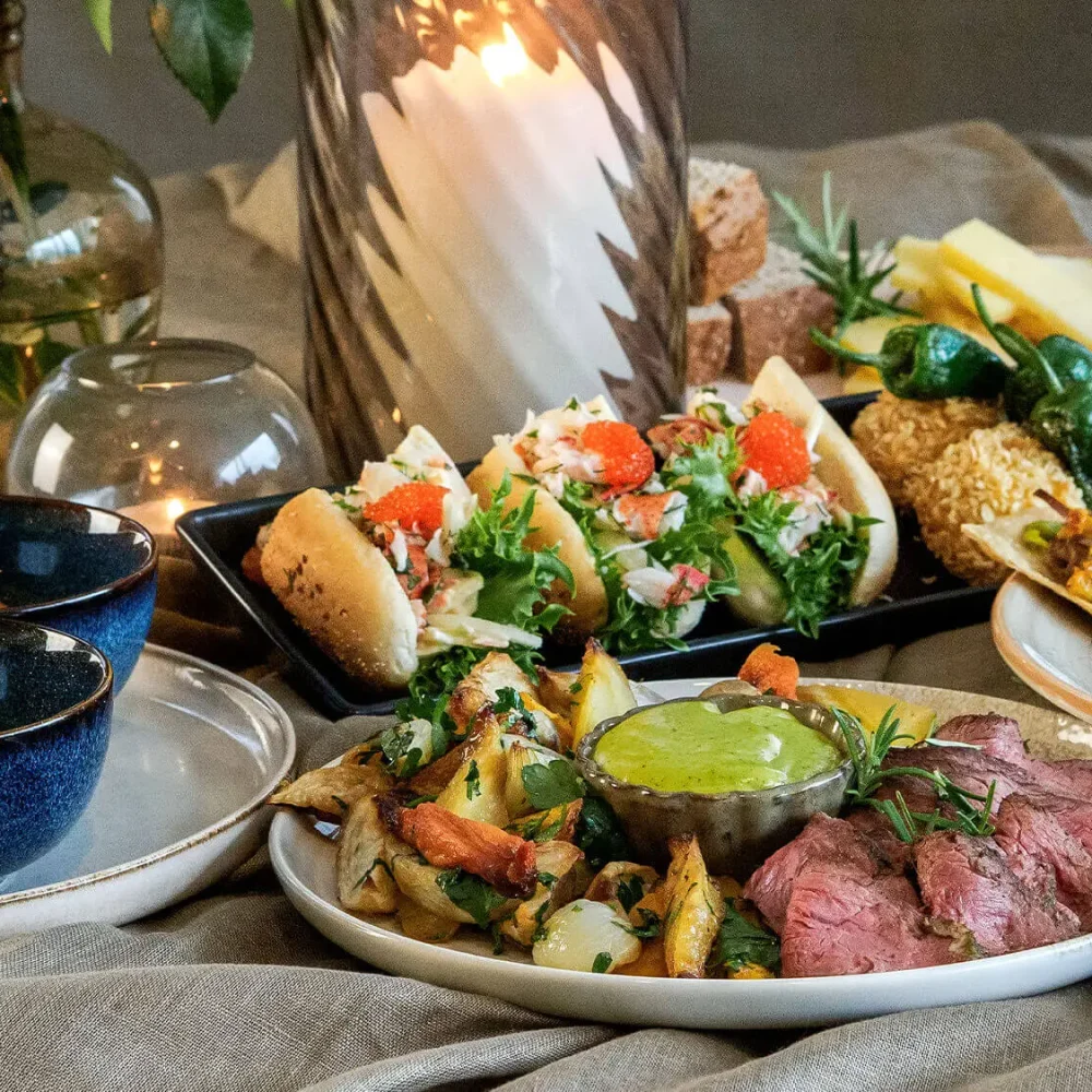 CK_hostbuffe_banner_2000x1125_webb